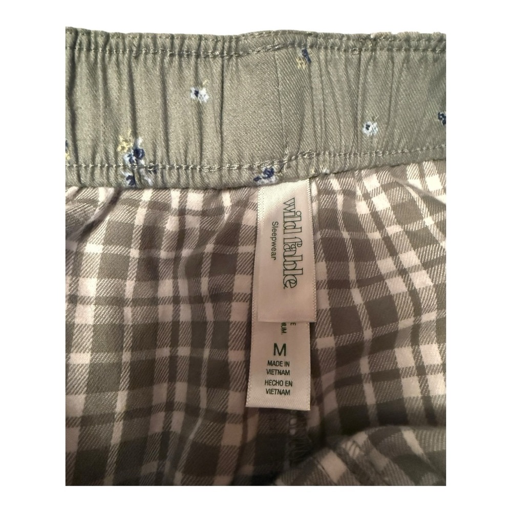 Wild Fable Sage Green Plaid/Checkered  Women's Sleep Shorts - Picture 4 of 7